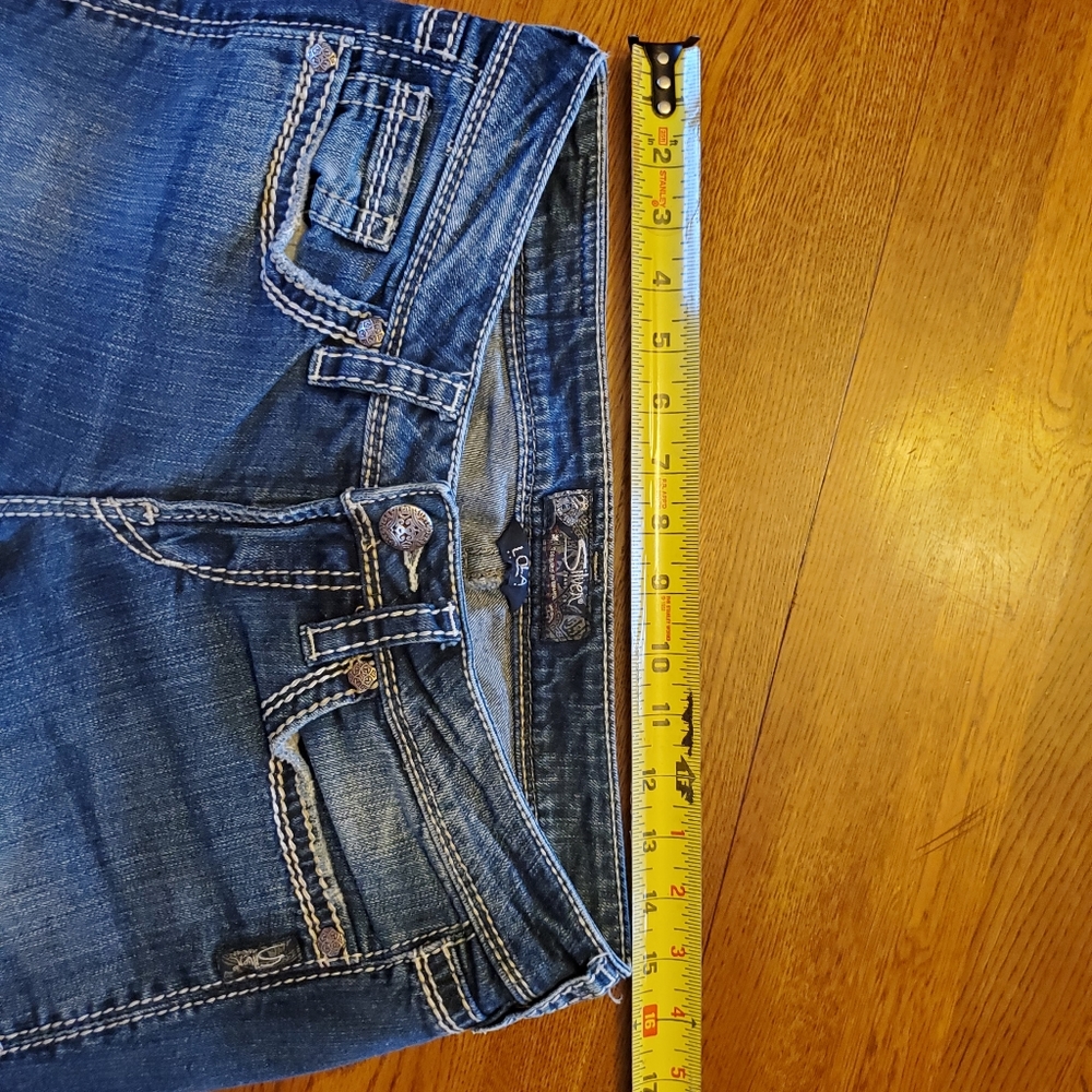 Silver Jean's - Picture 3 of 7